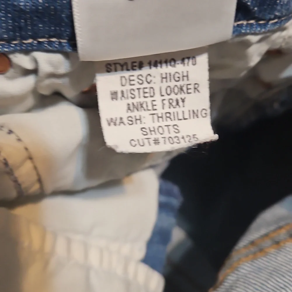 Mother High-Waisted Looker Ankle Fray Skinny Distessed Jeans